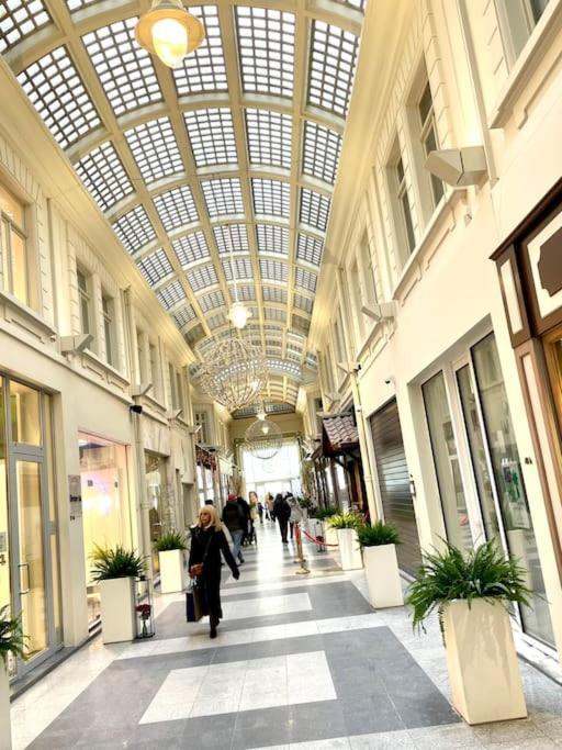 Ostend Chic, Luxe Loftstijl In Oostende Экстерьер фото