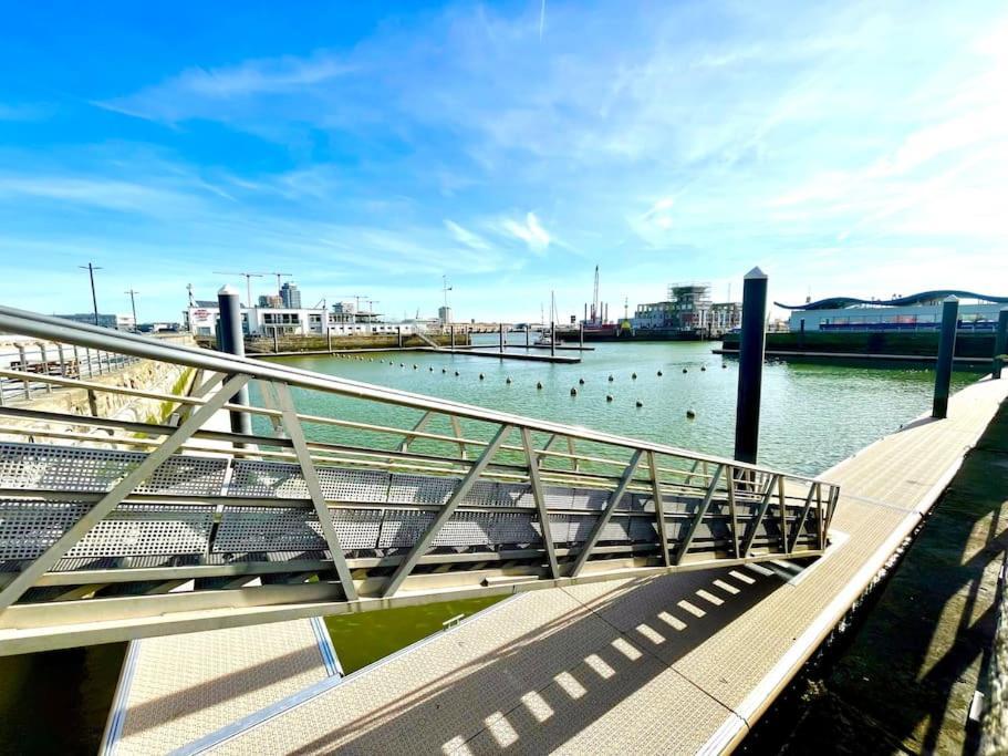 Ostend Chic, Luxe Loftstijl In Oostende Экстерьер фото