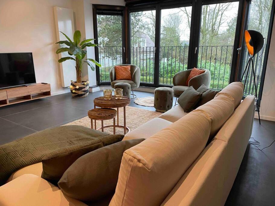Ostend Chic, Luxe Loftstijl In Oostende Экстерьер фото