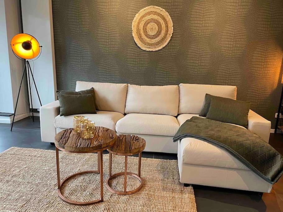 Ostend Chic, Luxe Loftstijl In Oostende Экстерьер фото